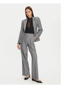 Vero Moda Spodnie materiałowe Vika 10323447 Szary Straight Fit. Kolor: szary. Materiał: wiskoza