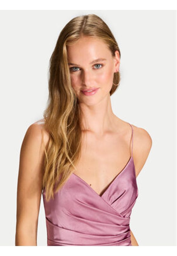 Hey Kyla Sukienka wieczorowa 5AJ014HK Różowy Slim Fit. Kolor: różowy. Materiał: syntetyk. Styl: wizytowy