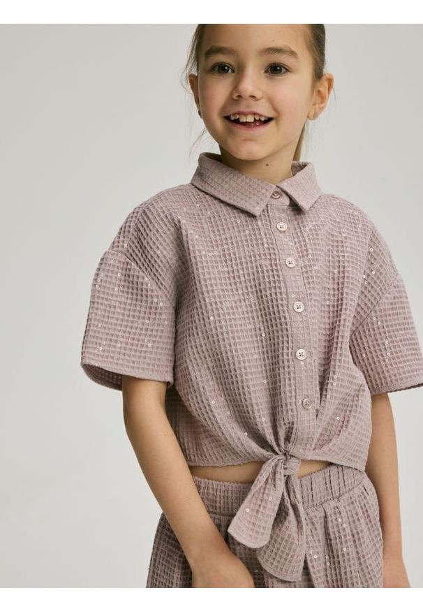 Reserved - Koszula z cekinami - beżowy. Kolor: beżowy. Materiał: dzianina, bawełna