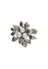 Polcarat Design - Broszka z białą perłą B 92. Materiał: srebrne. Kolor: biały. Wzór: aplikacja. Kamień szlachetny: perła #1