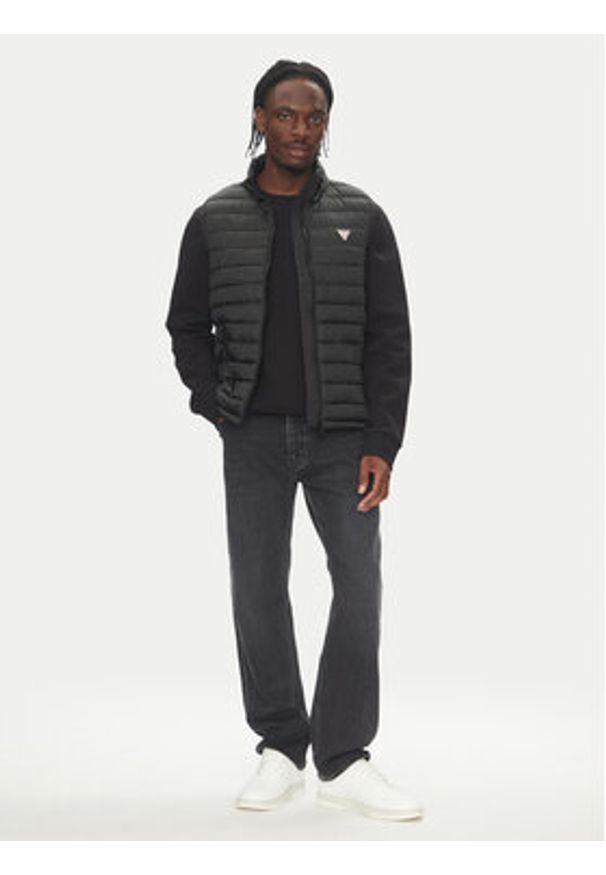 Guess Jeans Bezrękawnik M5RN55 WHAB2 Czarny Regular Fit. Kolor: czarny. Materiał: syntetyk. Długość rękawa: bez rękawów