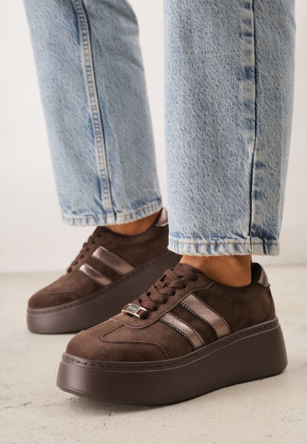 Born2be - Brązowe Zamszowe Sneakersy na Grubej Podeszwie ze Skórzaną Wkładką Yinrieth. Okazja: na co dzień. Kolor: brązowy. Materiał: skóra, zamsz. Szerokość cholewki: normalna