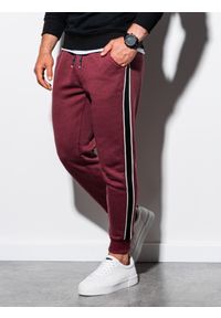 Ombre Clothing - Spodnie męskie dresowe joggery - bordowe P898 - XL. Kolor: czerwony. Materiał: dresówka. Wzór: gładki. Styl: elegancki #5
