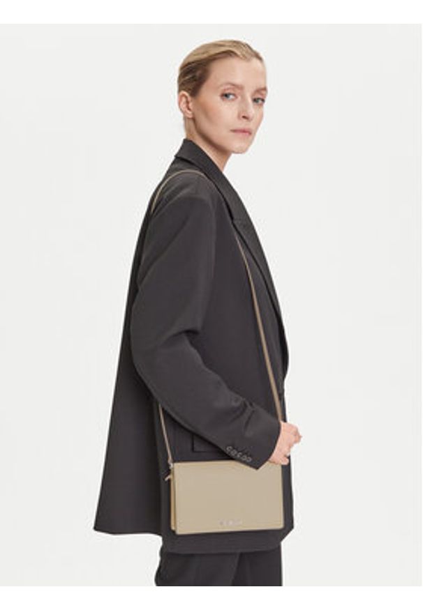 MICHAEL Michael Kors Torebka 32S4SJ6C6L Beżowy. Kolor: beżowy. Materiał: skórzane