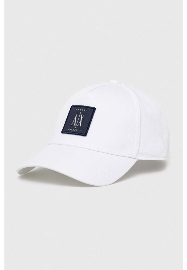 Armani Exchange czapka z daszkiem bawełniana kolor biały z aplikacją. Kolor: biały. Materiał: bawełna. Wzór: aplikacja