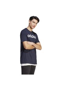 Adidas - Koszulka z krótkim rękawem męska ADIDAS Gym & Pilates. Materiał: włókno, materiał, bawełna. Długość rękawa: krótki rękaw. Długość: krótkie. Sport: joga i pilates