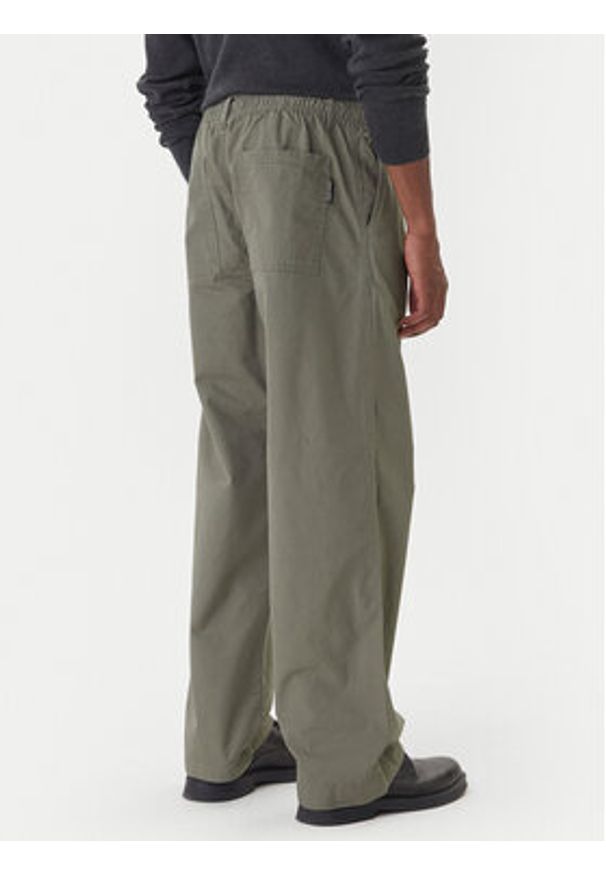 Jack & Jones Spodnie materiałowe Owen Cade 12282385 Zielony Baggy Fit. Kolor: zielony. Materiał: bawełna