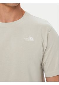 The North Face T-Shirt Evolution Simple Dome NF0A8CZ2 Szary jasny Regular Fit. Kolor: szary. Materiał: bawełna #2