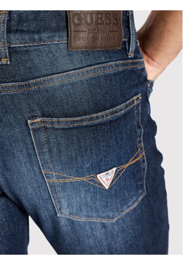 Guess Jeansy Angeles M2YAN2 D4Q41 Granatowy Slim Fit. Kolor: niebieski