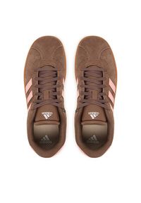 Adidas - adidas Sneakersy Vl Court 3.0 Shoes KK4547 Brązowy. Kolor: brązowy. Materiał: zamsz, skóra #5