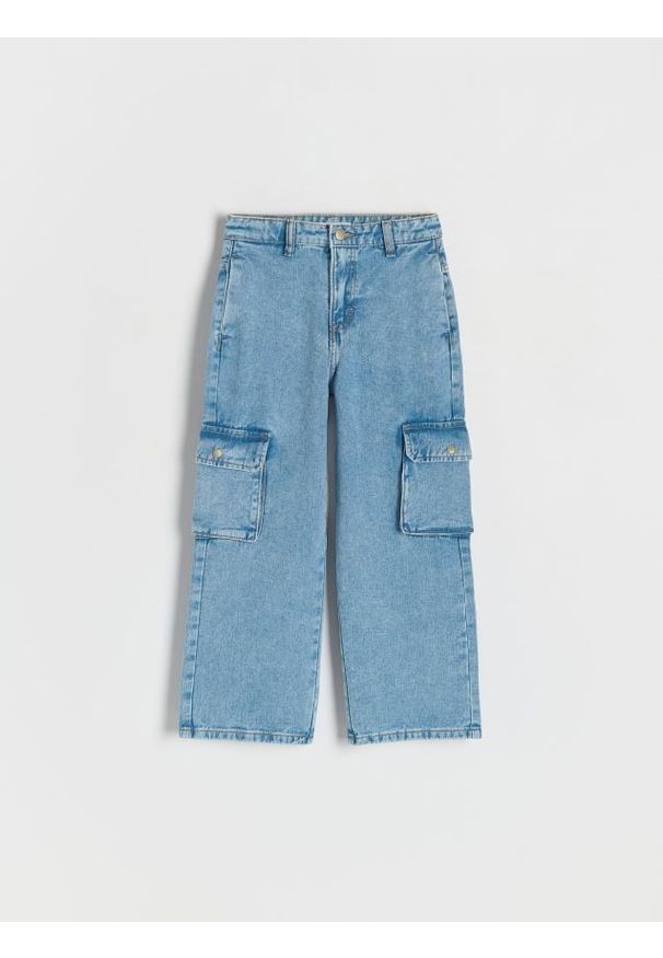 Reserved - Jeansy wide leg z kieszeniami cargo - niebieski. Kolor: niebieski