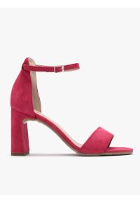 Ryłko - Sandały w kolorze fuksji. Kolor: fioletowy. Materiał: skóra, welur. Sezon: lato. Obcas: na obcasie. Wysokość obcasa: średni #1