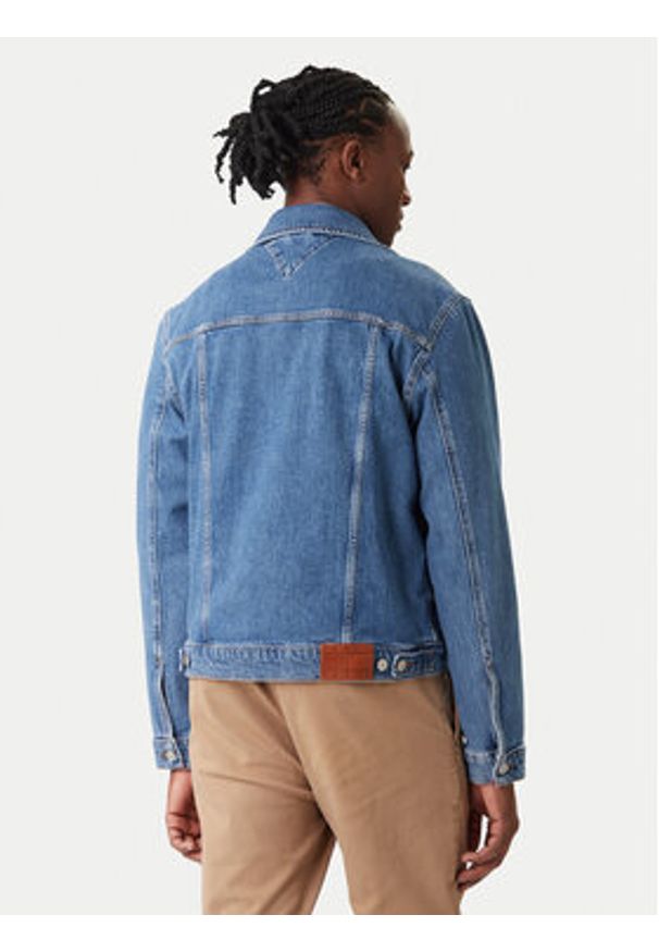 Tommy Jeans Kurtka jeansowa DM0DM22635 Niebieski Regular Fit. Kolor: niebieski. Materiał: bawełna