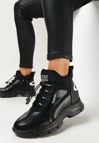 Born2be - Czarne Botki Ściągane Gumką na Grubej Podeszwie z Brokatowymi Wstawkami Sikafe. Wysokość cholewki: za kostkę. Nosek buta: okrągły. Kolor: czarny. Szerokość cholewki: normalna. Obcas: na płaskiej podeszwie #1