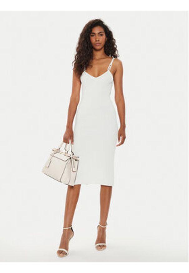 Guess Sukienka letnia W4YK52 Z30Y2 Beżowy Bodycon Fit. Kolor: beżowy. Materiał: syntetyk, wiskoza. Sezon: lato. Typ sukienki: bodycon