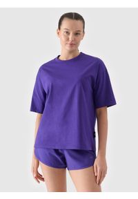 4f - T-shirt oversize gładki damski - fioletowy. Okazja: na co dzień. Kolor: fioletowy. Materiał: bawełna, dzianina, jersey. Długość rękawa: krótki rękaw. Długość: krótkie. Wzór: gładki. Styl: casual, klasyczny, sportowy #1