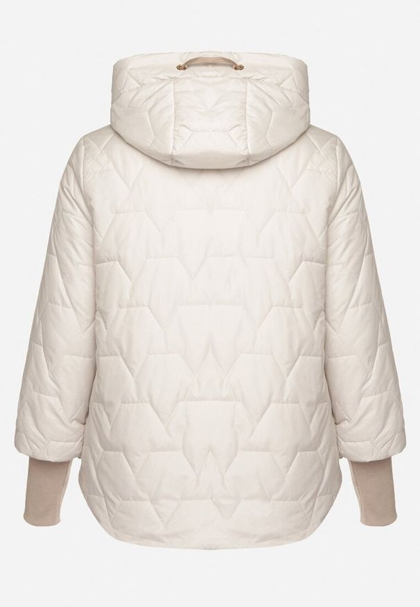 Born2be - Jasnoszara Pikowana Kurtka z Kapturem i Przedłużonym Tyłem Tulunia. Okazja: na spacer. Typ kołnierza: kaptur. Kolekcja: plus size. Kolor: szary. Materiał: jeans. Wzór: aplikacja. Styl: elegancki