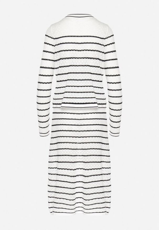 Born2be - Biały Dzianinowy Komplet z Wiskozą w Paski Kardigan i Spódnica Sepoline. Kolor: biały. Materiał: wiskoza, dzianina. Wzór: paski