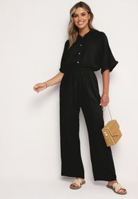 Born2be - Czarny Bawełniany Kombinezon z Koszulową Górą i Prostymi Spodniami Namsore. Kolor: czarny. Materiał: bawełna. Styl: klasyczny, elegancki #7