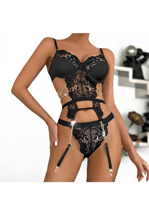 Intica - Komplet bielizny z koronkowym wykończeniem Lina. Kolor: czarny. Materiał: koronka. Wzór: koronka