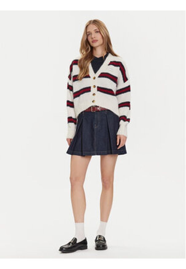 Tommy Jeans Kardigan Badge DW0DW21678 Écru Relaxed Fit. Kolor: kremowy. Materiał: syntetyk