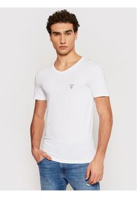 Guess T-Shirt U97M01 JR003 Biały Slim Fit. Kolor: biały. Materiał: bawełna