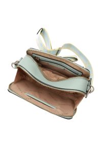 Zielona Torebka Hispanitas Modne Listonoszka Damska. Kolor: zielony. Dodatki: z frędzlami. Materiał: z tłoczeniem, skórzane. Styl: casual, elegancki #4