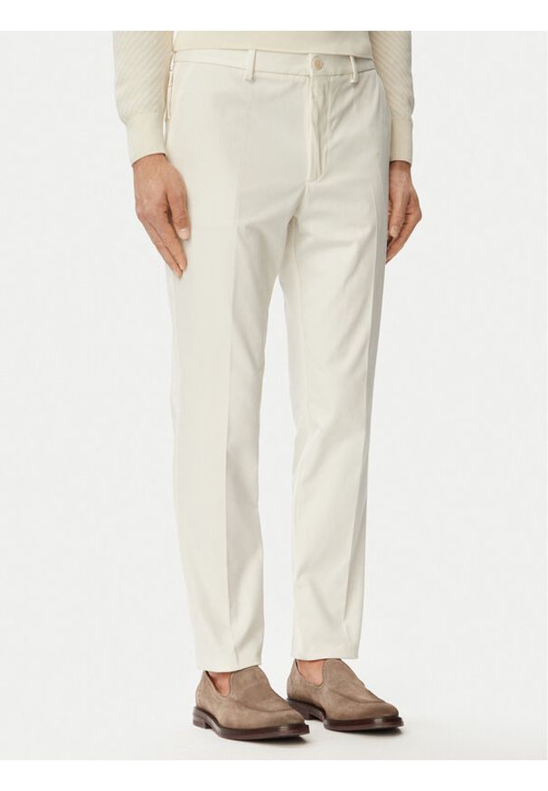 BOSS Chinosy Kaiton1 50543945 Kremowy Regular Fit. Kolor: kremowy. Materiał: syntetyk