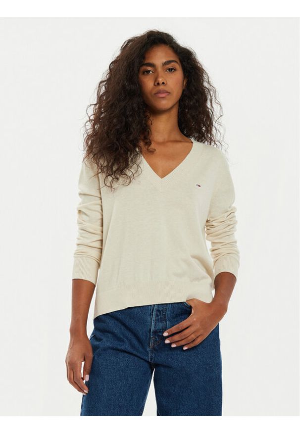 Tommy Jeans Sweter Essential DW0DW18670 Beżowy Regular Fit. Kolor: beżowy. Materiał: bawełna, wiskoza