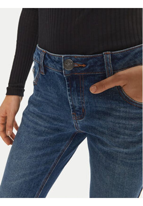 One Teaspoon Jeansy 26586 Niebieski Slim Fit. Kolor: niebieski