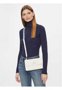 Calvin Klein Torebka Re-Lock Dbl Crossbody Bag Perf K60K609399 Biały. Kolor: biały. Materiał: skórzane #6