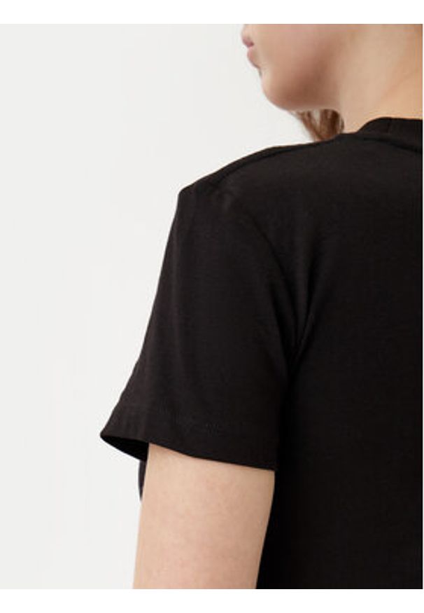 Calvin Klein Jeans T-Shirt Script Institutional J20J224984 Czarny Slim Fit. Kolor: czarny. Materiał: bawełna