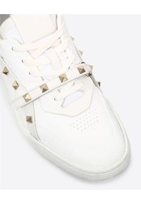 VALENTINO - Sneakersy Rockstud. Kolor: biały. Materiał: guma, materiał. Wzór: aplikacja #5