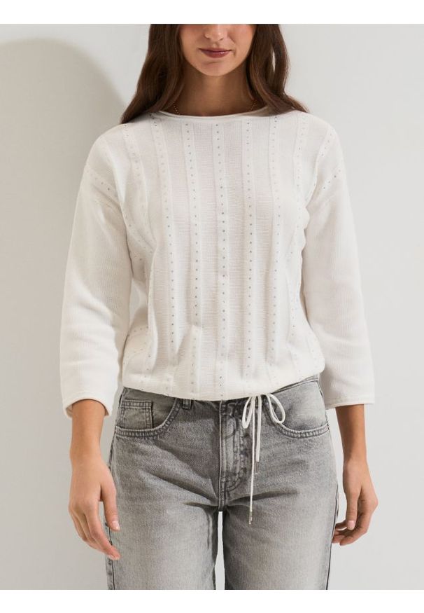 Sinsay - Bawełniany sweter z cyrkoniami i wiązaniem - kremowy. Kolor: kremowy. Materiał: bawełna