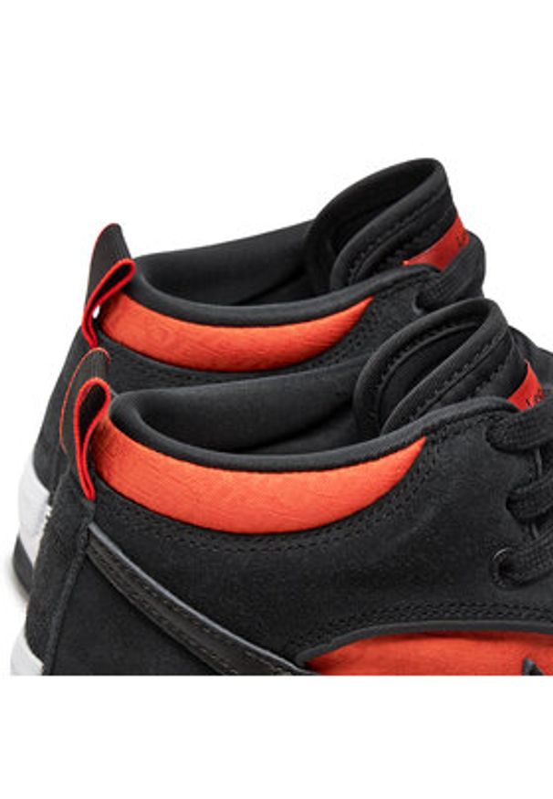 Nike Sneakersy Sb React Leo DX4361 002 Czarny. Kolor: czarny. Materiał: materiał
