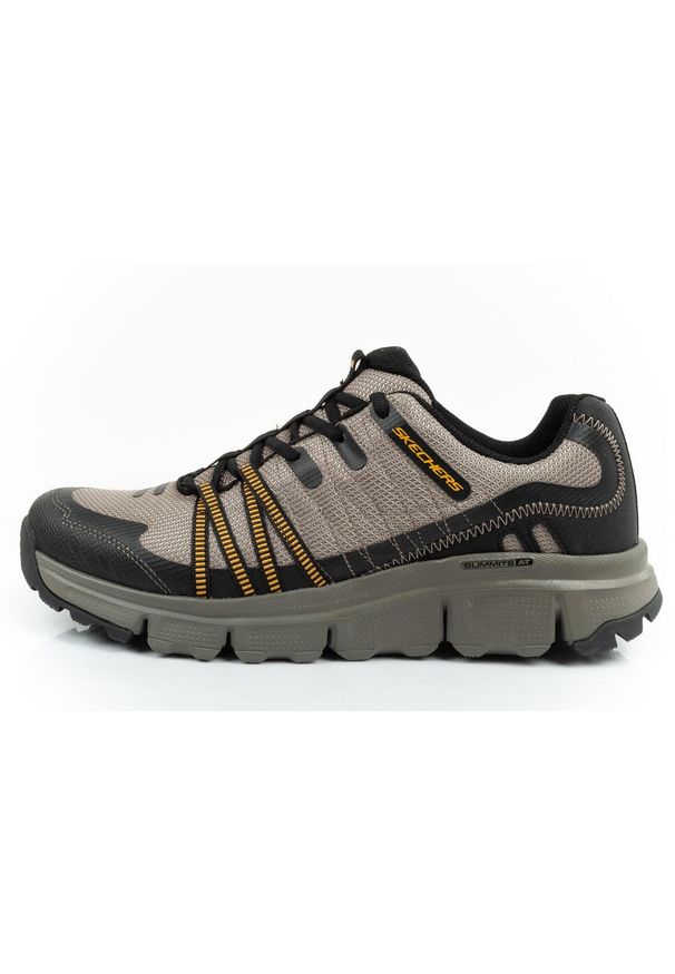 skechers - Buty sportowe męskie Skechers Summits AT-Twin Bridges. Kolor: wielokolorowy, czarny, brązowy. Materiał: materiał. Szerokość cholewki: normalna