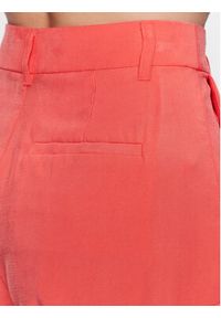 DKNY Spodnie materiałowe P3BKTR20 Koralowy Relaxed Fit. Kolor: pomarańczowy. Materiał: wiskoza #5