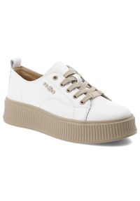 Białe Sneakersy Filippo Modne Buty Damskie. Okazja: na co dzień. Zapięcie: sznurówki. Kolor: biały. Materiał: jeans, skóra. Szerokość cholewki: normalna. Obcas: na platformie #1