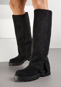 Born2be - Czarne Kozaki na Grubej Podeszwie z Cholewką Imitującą Nogawkę Avatrre. Okazja: na imprezę, na co dzień. Kolor: czarny. Materiał: jeans. Szerokość cholewki: normalna. Styl: casual