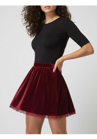 Sinsay - Spódnica mini - czerwony. Kolor: czerwony