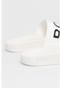 BOSS - Boss Klapki Bay damskie kolor biały. Kolor: biały. Materiał: guma