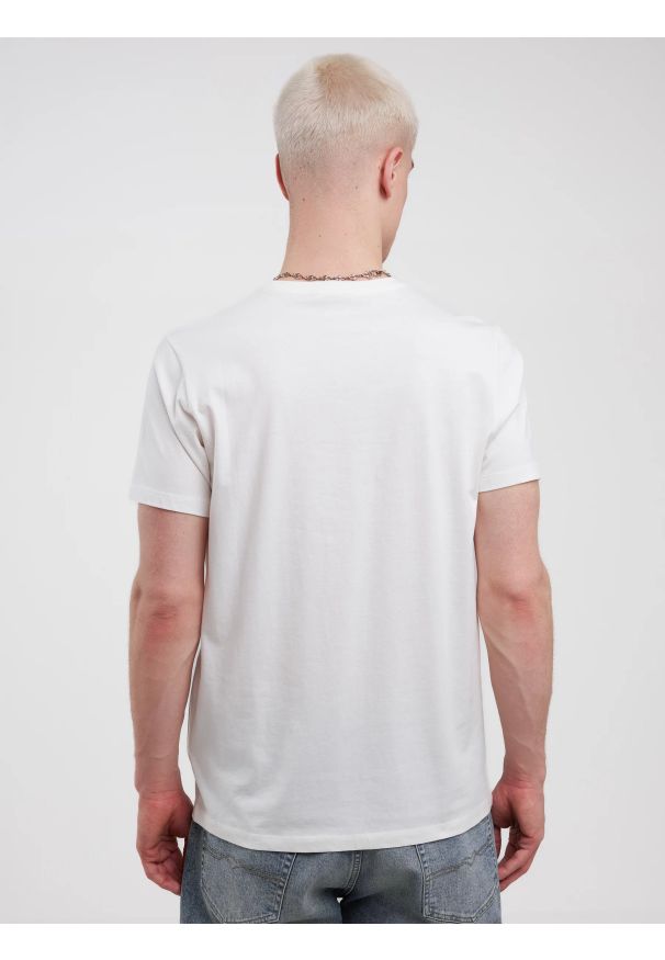 Big-Star - Koszulka męska z nadrukiem biała Millaner 101. Kolor: biały. Materiał: dzianina, jeans, skóra, bawełna. Wzór: nadruk. Styl: klasyczny