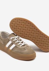 Born2be - Ciemnobeżowe Skórzane Sneakersy w Stylu Kultowych Tenisówek Rerionelle. Okazja: na co dzień. Kolor: beżowy. Materiał: skóra. Szerokość cholewki: normalna #6