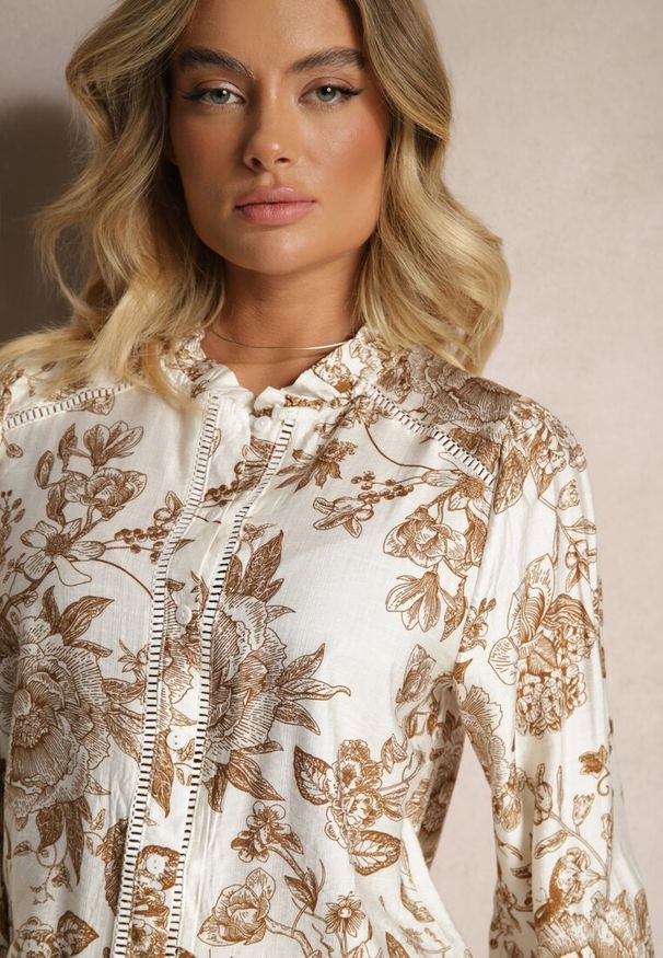 Renee - Beżowa Wiskozowa Koszula w Kwiatowy Print z Bufiastymi Rękawami Hanistrae. Okazja: na co dzień. Typ kołnierza: kołnierzyk stójkowy. Kolor: beżowy. Materiał: wiskoza. Wzór: nadruk, kwiaty. Sezon: wiosna, lato. Styl: casual, elegancki