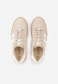 Renee - Beżowe Skórzane Sneakersy Typu Tenisówki Ozdobione Paskami Brethanthei. Okazja: na co dzień. Zapięcie: pasek. Kolor: beżowy. Materiał: skóra. Wzór: aplikacja #7