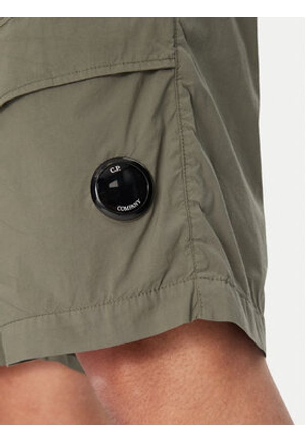 C.P. Company Szorty materiałowe 18CMBE172A006439G Szary Relaxed Fit. Kolor: szary. Materiał: bawełna