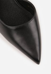 Renee - Czarne Klasyczne Szpilki Vices z Wkładką z Naturalnej Skóry Norelis. Okazja: na spotkanie biznesowe, na ślub cywilny, do pracy, na wesele, na imprezę. Zapięcie: bez zapięcia. Kolor: czarny. Materiał: skóra. Obcas: na szpilce. Styl: klasyczny. Wysokość obcasa: średni #7