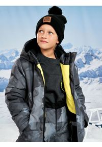 Sinsay - Kurtka puffer z kapturem - czarny. Typ kołnierza: kaptur. Kolor: czarny #1