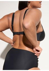 bonprix - Figi bikini shape, lekki stopień modelowania sylwetki. Kolor: czarny. Materiał: materiał