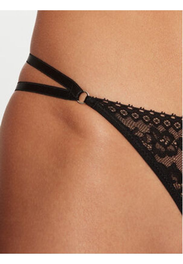 Hunkemöller Stringi Vera 206274 Czarny. Kolor: czarny. Materiał: syntetyk